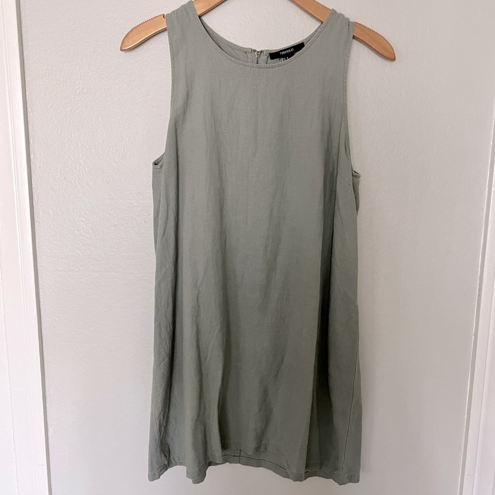 Linen dress
